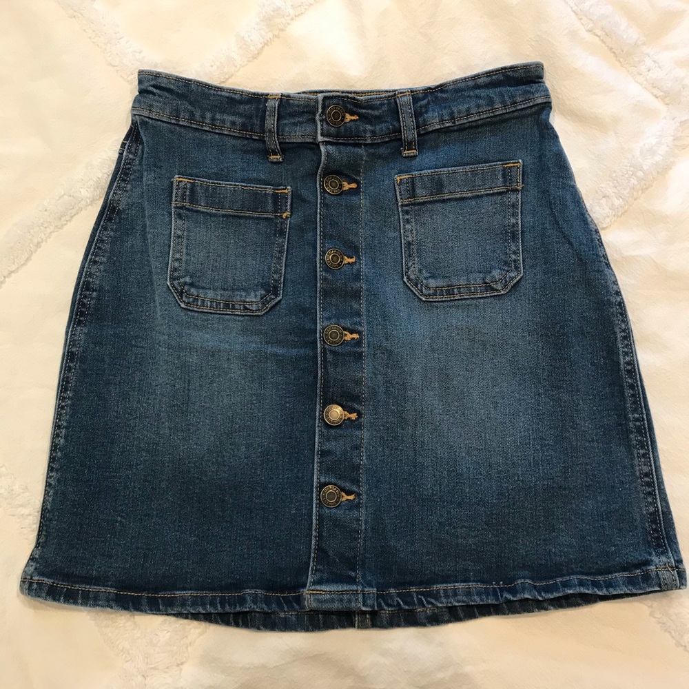 Gap jean skirt